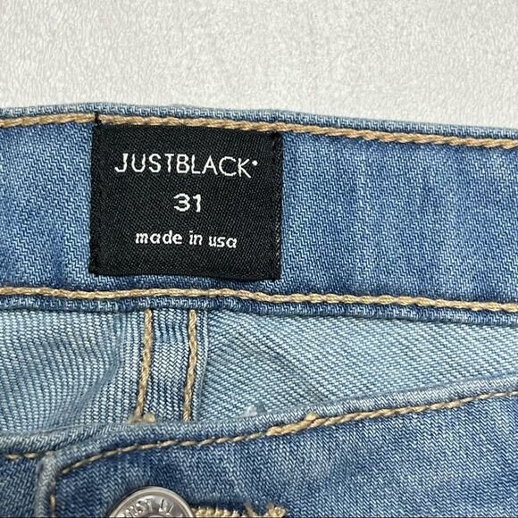 Just Black | NWT High Rise Relaxed Raw Hem Crop Jeans - Picture 9 of 10